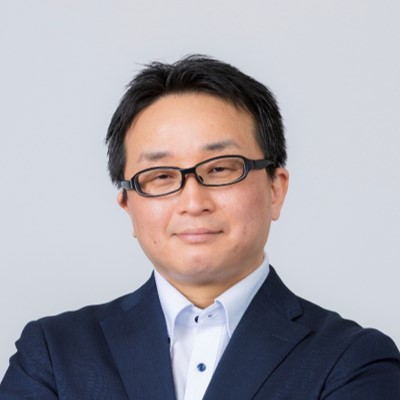 山本陽氏